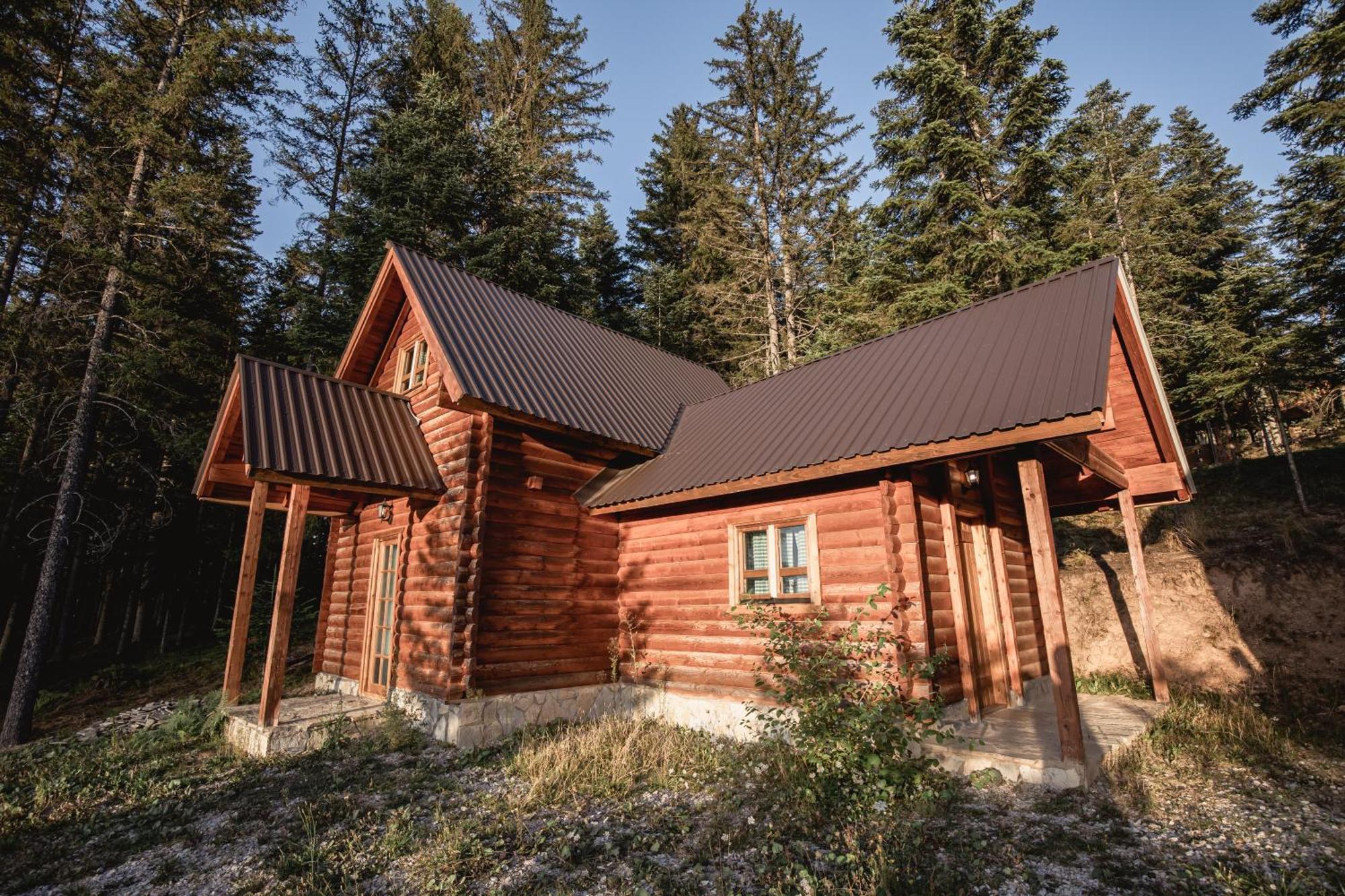 Jela Natural Resort Rozhajë Екстериор снимка