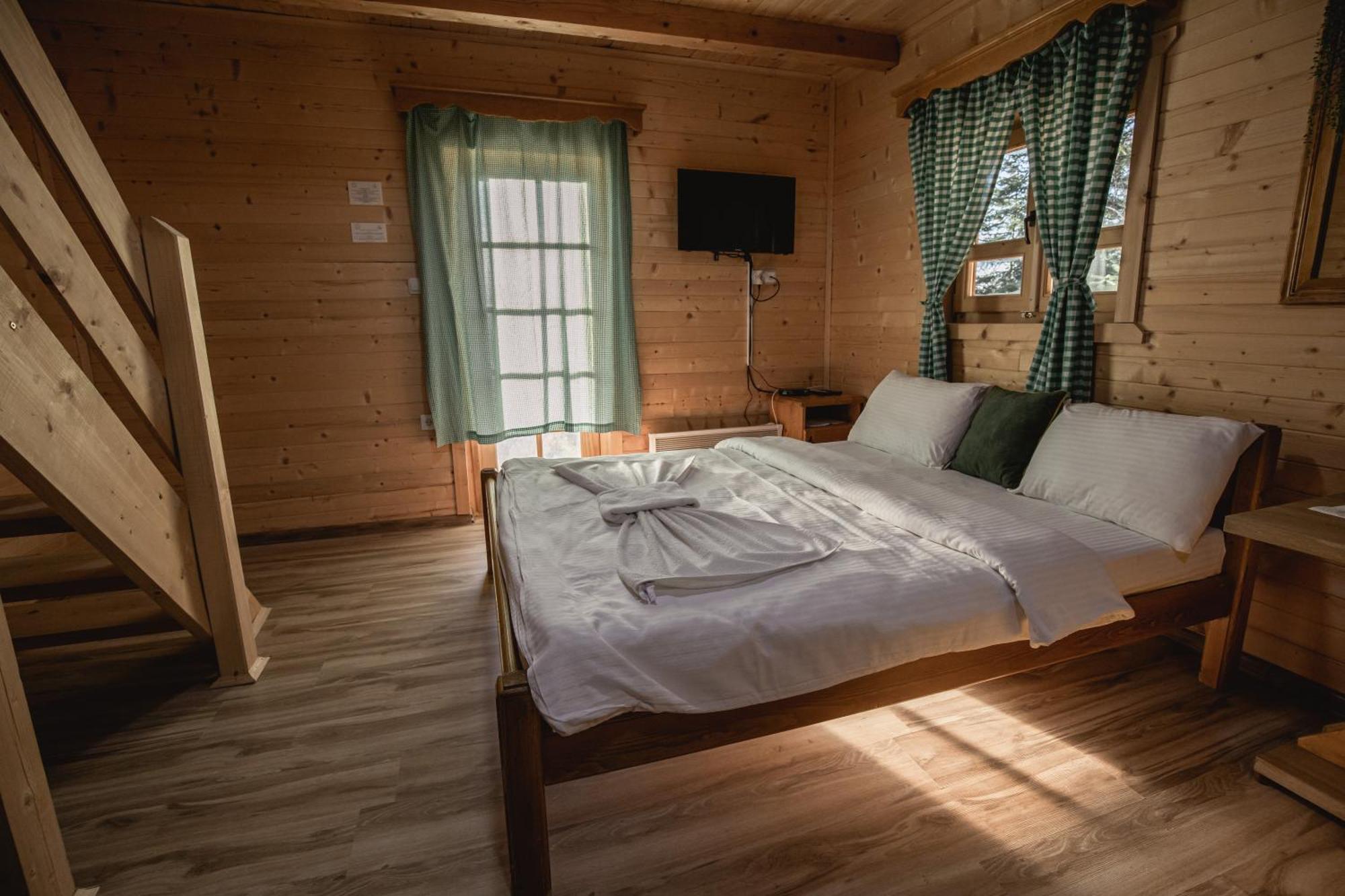 Jela Natural Resort Rozhajë Екстериор снимка