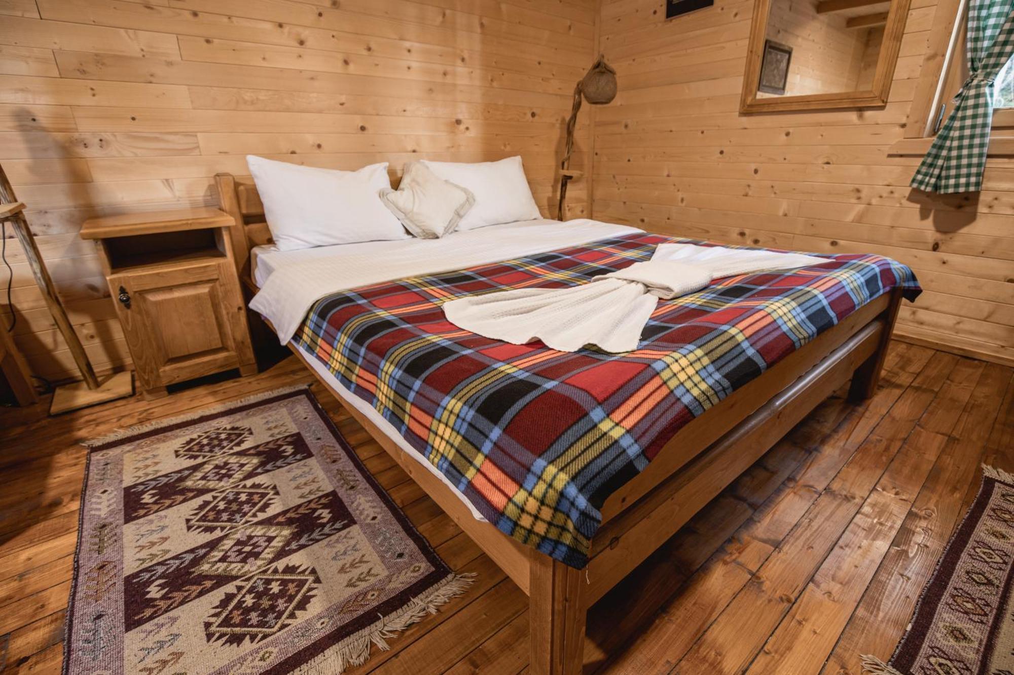 Jela Natural Resort Rozhajë Екстериор снимка